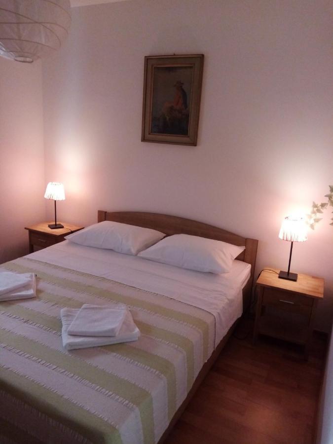 Apartman Mikola With Sea View تروغير المظهر الخارجي الصورة